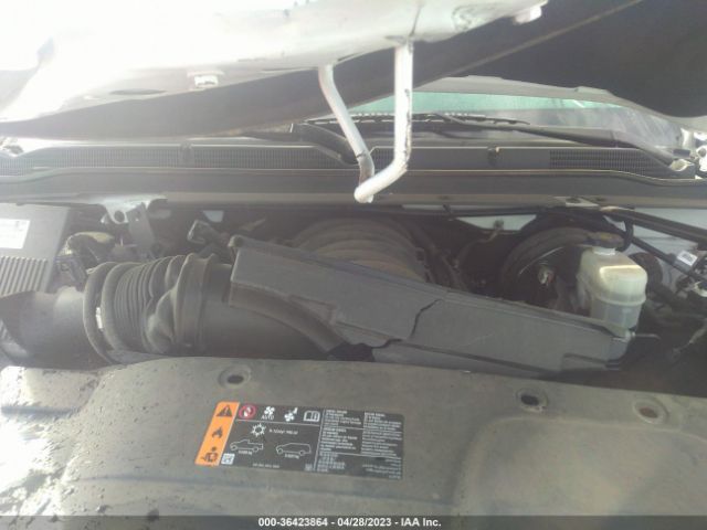 1GKS1GKC0JR390525 GMC Yukon Xl Slt