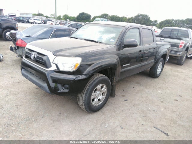Toyota Tacoma Prerunner 2015 5TFJX4GN0FX040328 Image 2