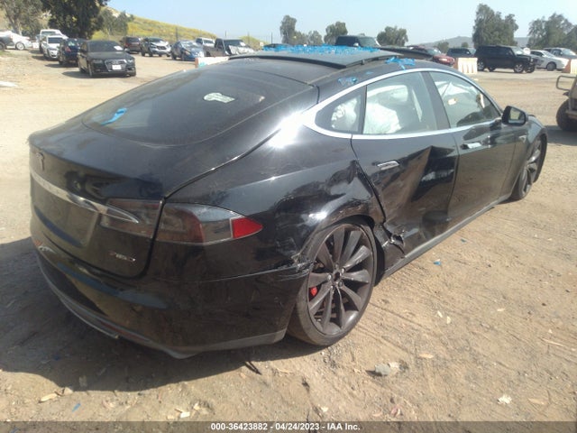 Tesla Model S P85d 2014 5YJSA1H28EFP68285 Image 4