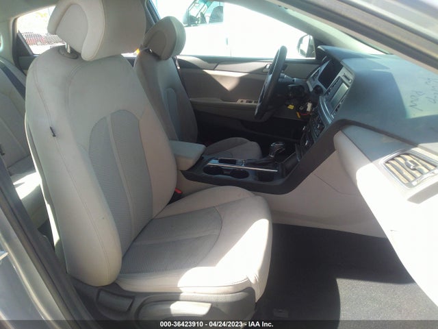 2017 HYUNDAI SONATA SE VIN: 5NPE24AF1HH499724