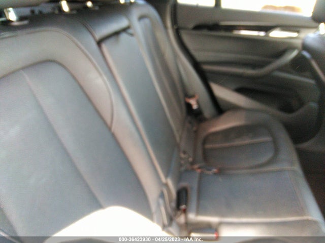 BMW X1 Xdrive28i 2016 WBXHT3C38G5E50192 Image 8