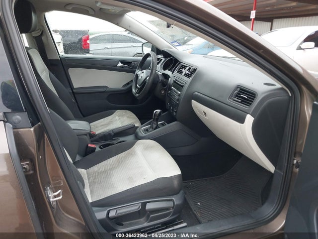 3VW2K7AJ6FM406757 Volkswagen Jetta Sedan 2.0l S