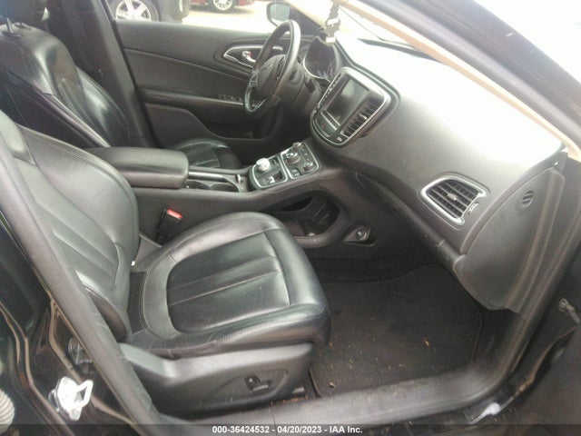 1C3CCCAB3GN176869 Chrysler 200 Limited