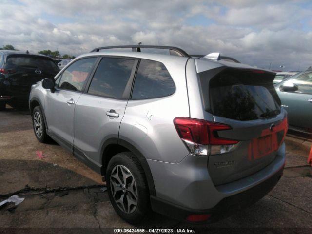 JF2SKAGCXKH480756 Subaru Forester Premium