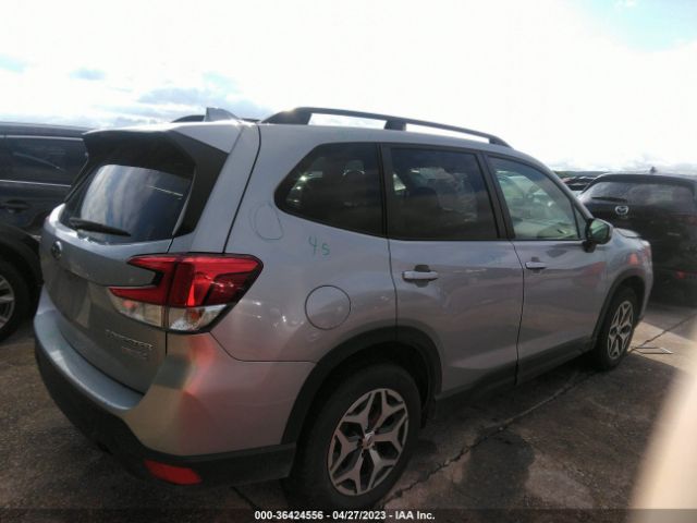 JF2SKAGCXKH480756 Subaru Forester Premium