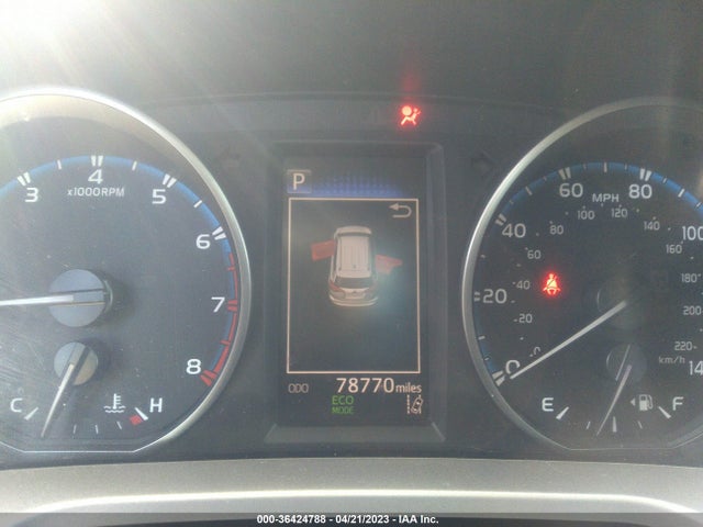 Toyota RAV4 LE 2018 JTMBFREV1JJ227743 Image 8