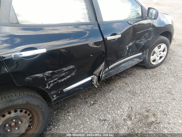 2011 NISSAN ROGUE S VIN: JN8AS5MV8BW686679