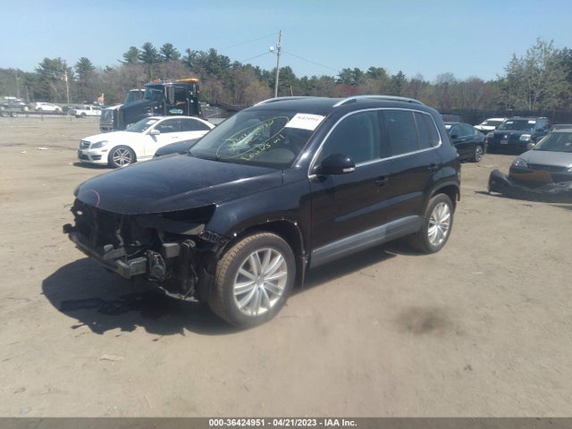 WVGBV7AX8GW539399 Volkswagen TIGUAN SE