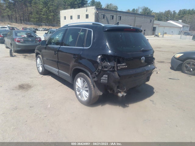 WVGBV7AX8GW539399 Volkswagen TIGUAN SE