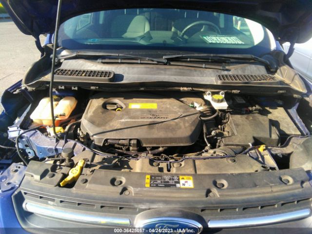 1FMCU0GXXGUB33710 Ford ESCAPE SE
