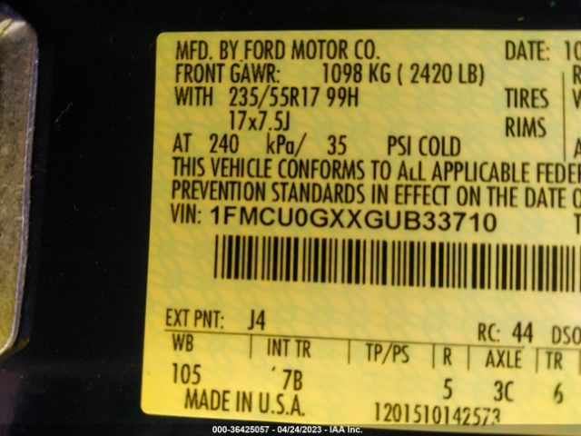 1FMCU0GXXGUB33710 Ford ESCAPE SE