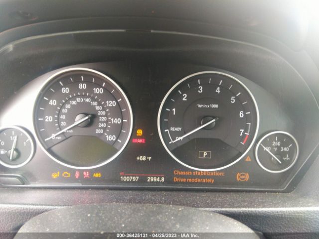 WBA8E1G52HNU15263 BMW 3 Series 320i