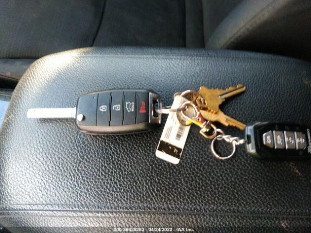5XYKT4A6XEG440514 KIA SORENTO LX