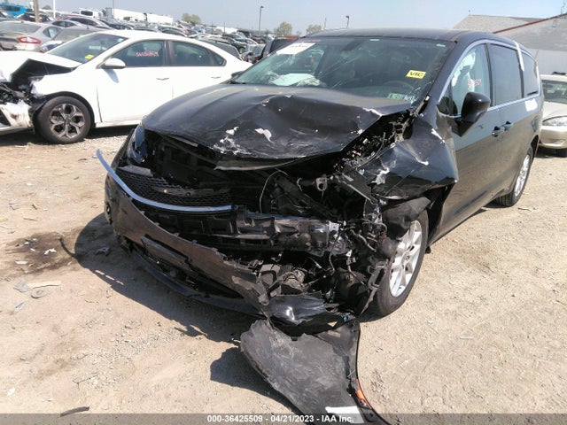 2C4RC1CG0HR657783 Chrysler Pacifica Lx