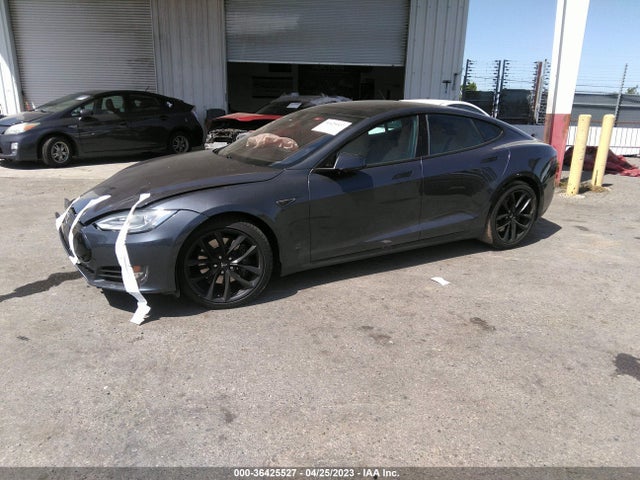 Tesla Model S 85d/70d/90d/p90d 2015 5YJSA1E22FF116168 Image 2