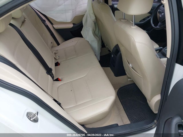3VWD07AJ8FM256522 Volkswagen Jetta Sedan 1.8t Se W/connectivity