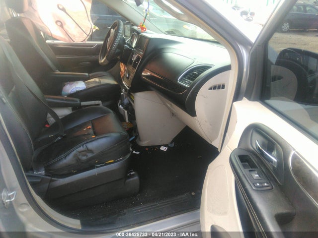 2C4RC1BG9ER278004 Chrysler Town & Country Touring