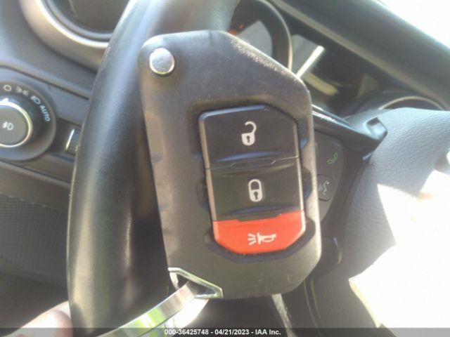 1C4HJXDM6LW325100 Jeep Wrangler Unlimited Sport S
