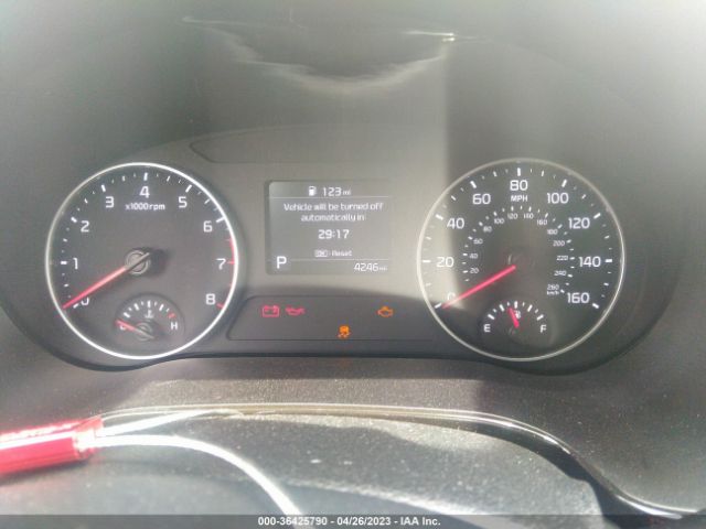 KNDEU2AA9P7423593 KIA SELTOS S