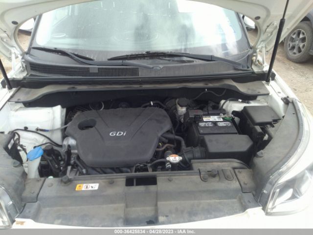 KNDJN2A26G7276038 KIA Soul Base