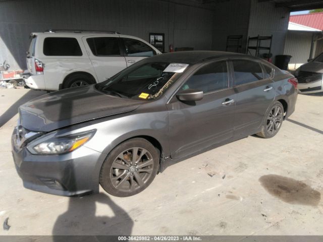 1N4AL3AP9JC135055 Nissan Altima 2.5 Sr