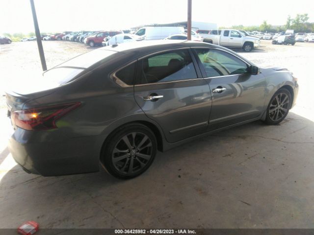 1N4AL3AP9JC135055 Nissan Altima 2.5 Sr