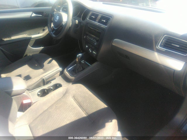 2015 VOLKSWAGEN JETTA SEDAN 1.8T SE VIN: 3VWD17AJ4FM260516