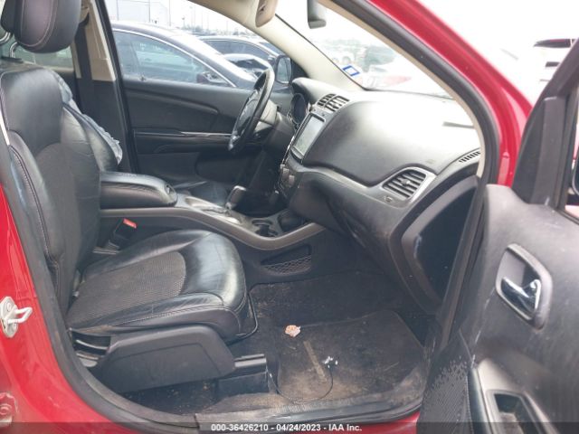 3C4PDCGB4FT697860 Dodge Journey Crossroad