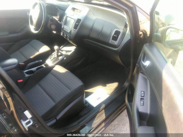 3KPFL4A73JE243086 KIA FORTE S