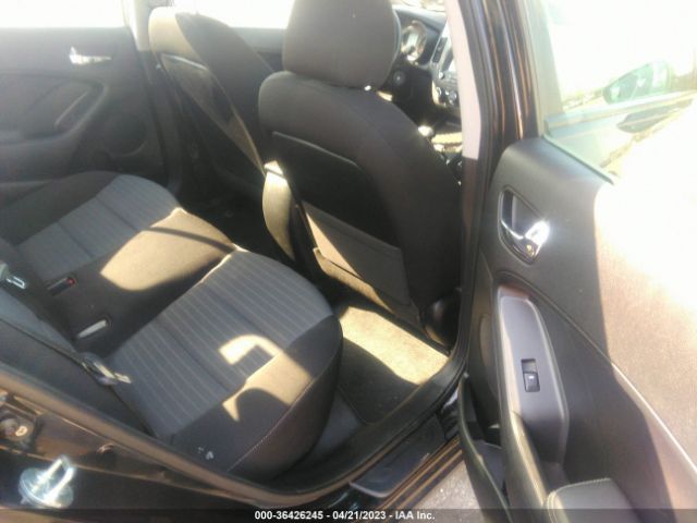 3KPFL4A73JE243086 KIA FORTE S