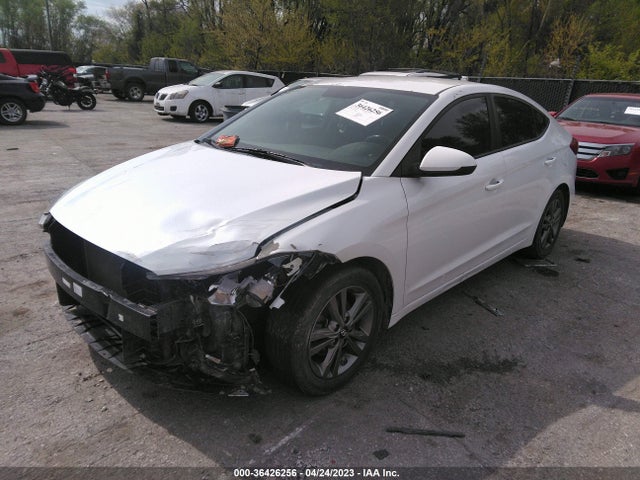 Hyundai ELANTRA SEL 2018 5NPD84LF2JH303013 Image 2