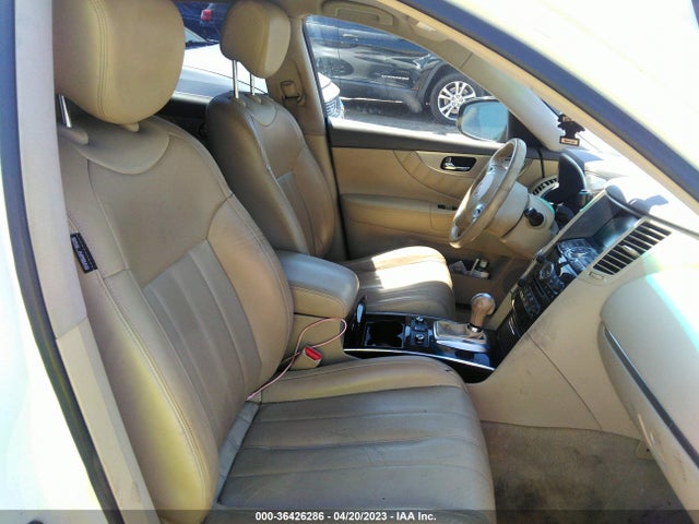 2017 INFINITI QX70 VIN: JN8CS1MU0HM143226
