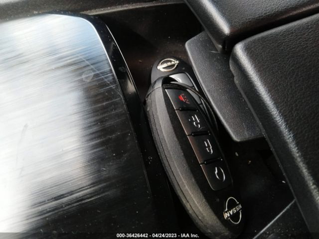 5N1BT3BA4NC692305 Nissan ROGUE SV