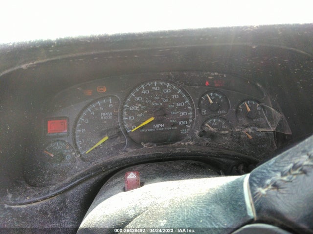 2001 CHEVROLET SILVERADO 2500HD LS VIN: 1GCHK23U21F107511