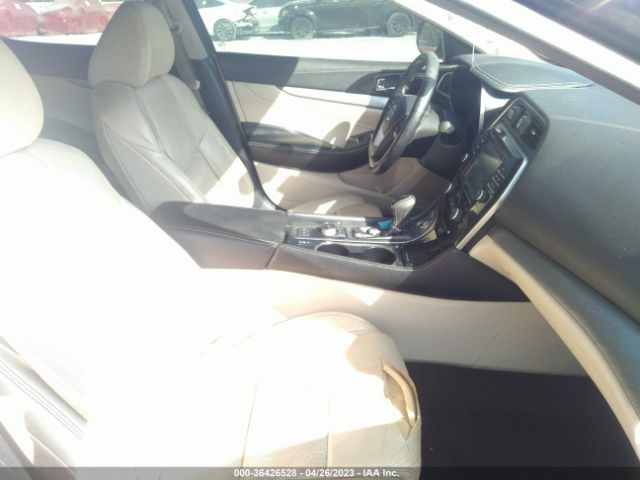 1N4AA6AP0GC382769 Nissan Maxima 3.5 Sv