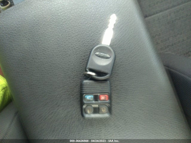 2008 FORD MUSTANG DELUXE/PREMIUM VIN: 1ZVHT80N985106866