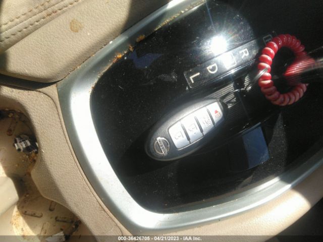5N1AT2MT0EC820785 Nissan ROGUE SV