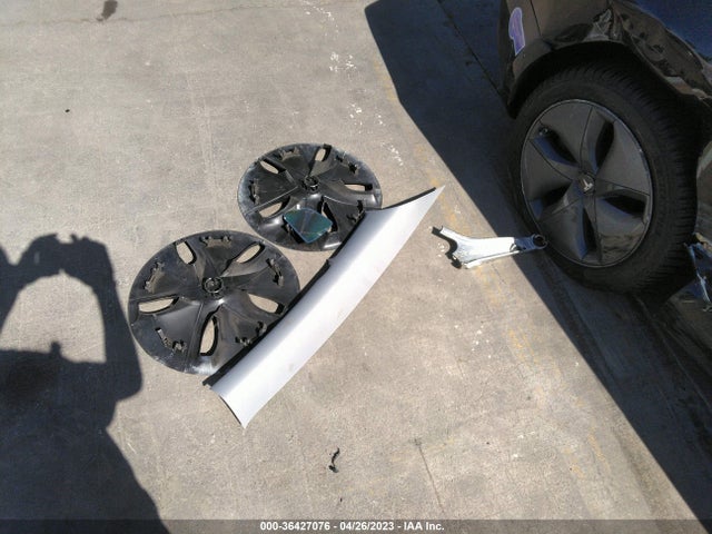 Tesla Model 3 Range 2019 5YJ3E1EA3KF313392 Image 4