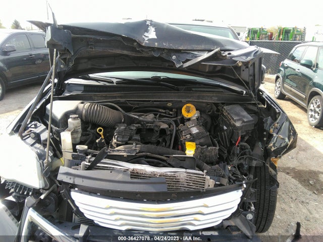2C4RC1BG0ER364656 Chrysler Town & Country Touring