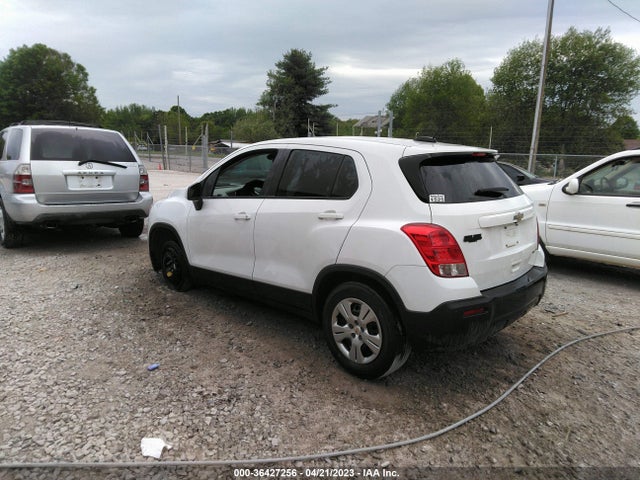 Chevrolet TRAX LS 2016 KL7CJKSB8GB570666 Image 3