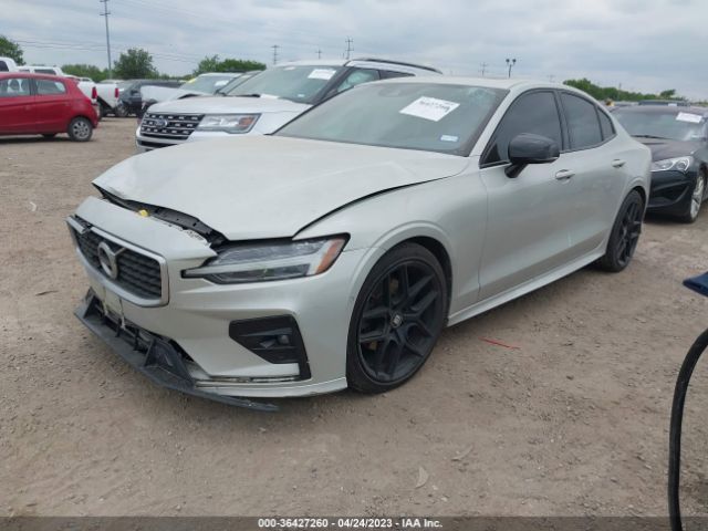 7JR102FM2KG007022 Volvo S60 R-design