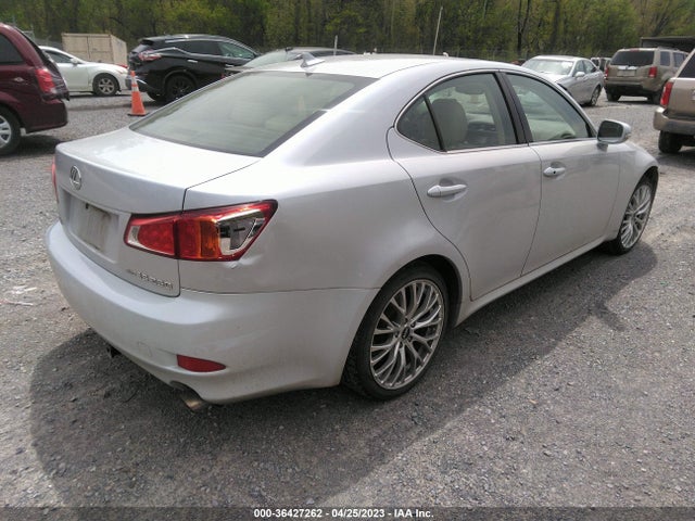 2009 LEXUS IS 250 VIN: JTHCK262X95032657