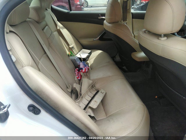 2009 LEXUS IS 250 VIN: JTHCK262X95032657