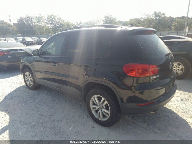 WVGAV7AX4FW551222 Volkswagen TIGUAN S