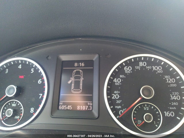 WVGAV7AX4FW551222 Volkswagen TIGUAN S