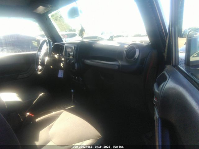 1C4GJWAG8FL574895 Jeep Wrangler Sport