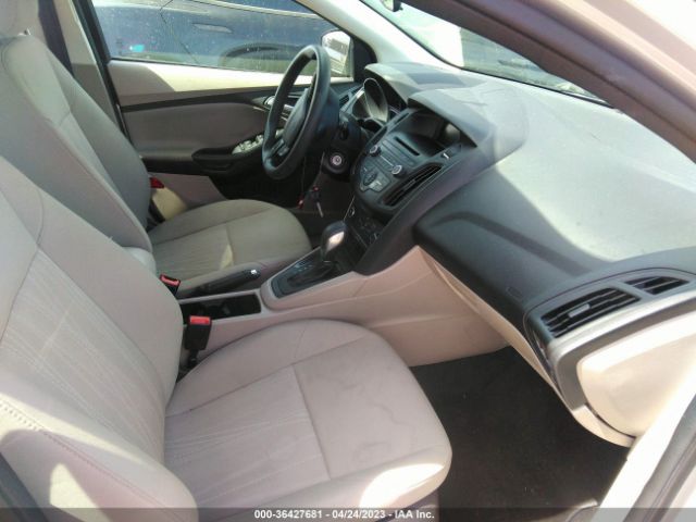 1FADP3K24HL259037 Ford FOCUS SE