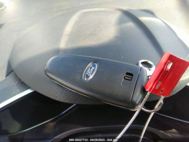 1FADP5CU0GL105368 Ford C-max Energi Sel
