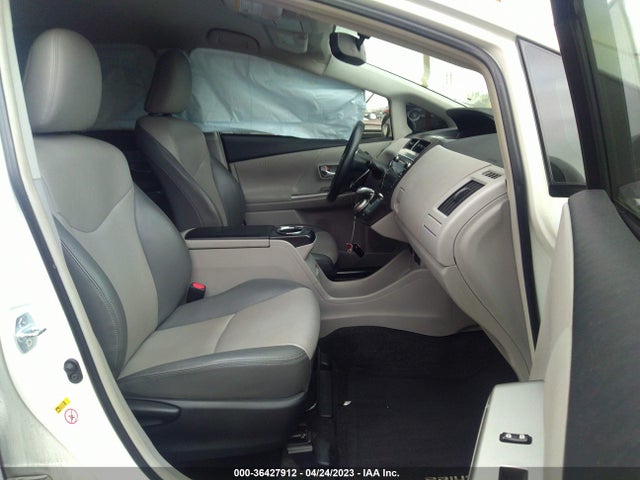 Toyota Prius V Two/five/three/four 2015 JTDZN3EU4FJ039294 Image 5
