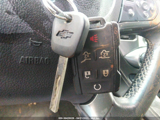 Chevrolet Tahoe Lt 2017 1GNSCBKC5HR118224 Image 3